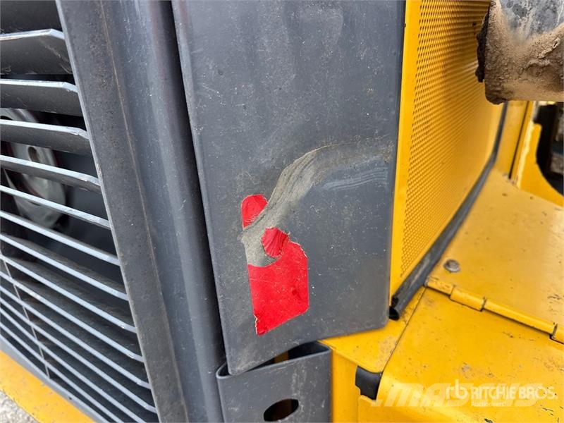 John Deere 333G Lietoti riteņu kompaktiekrāvēji
