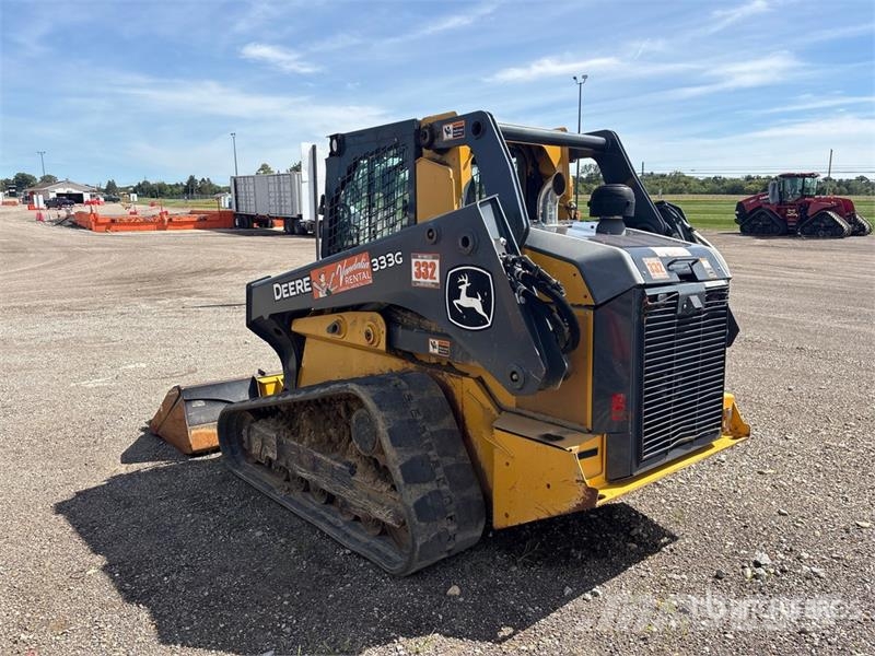 John Deere 333G Kompaktrakodók