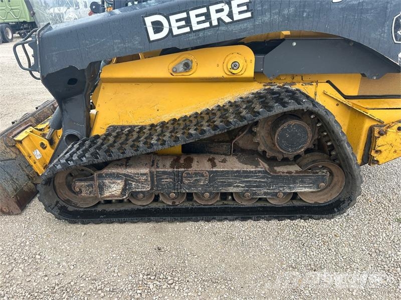 John Deere 333G Φορτωτάκια