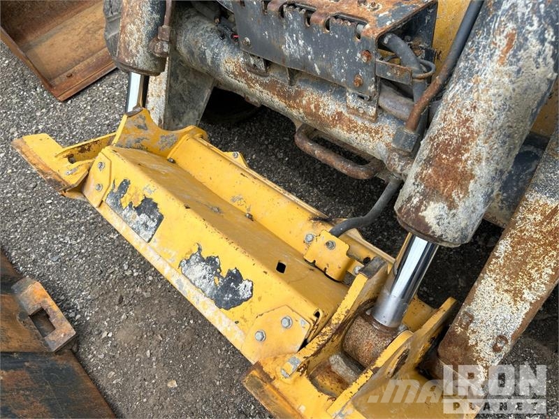 John Deere 333G Skid steer mini nakladalci