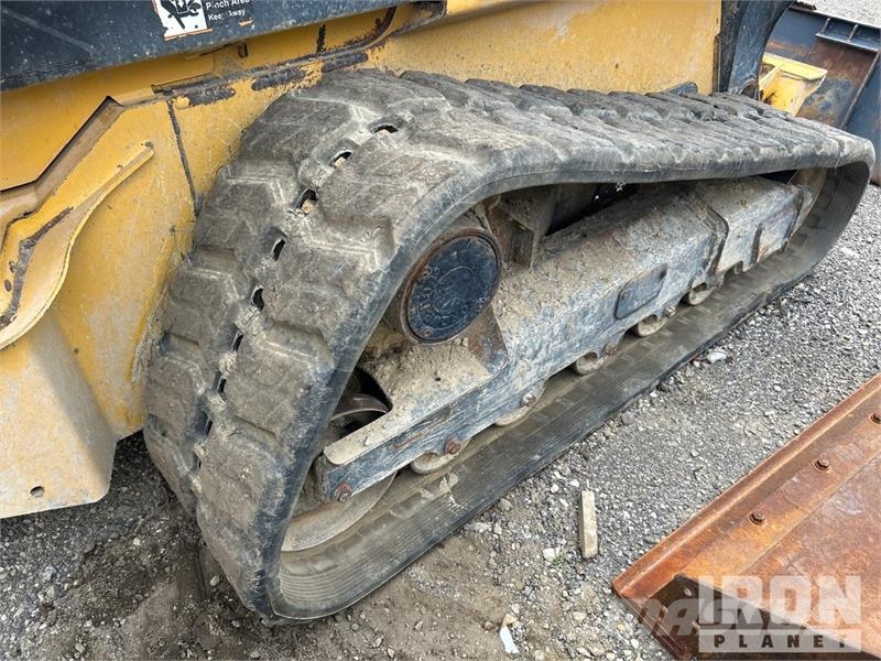 John Deere 333G Skid steer mini nakladalci