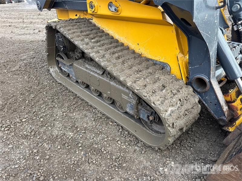John Deere 333G スキッドステアローダー