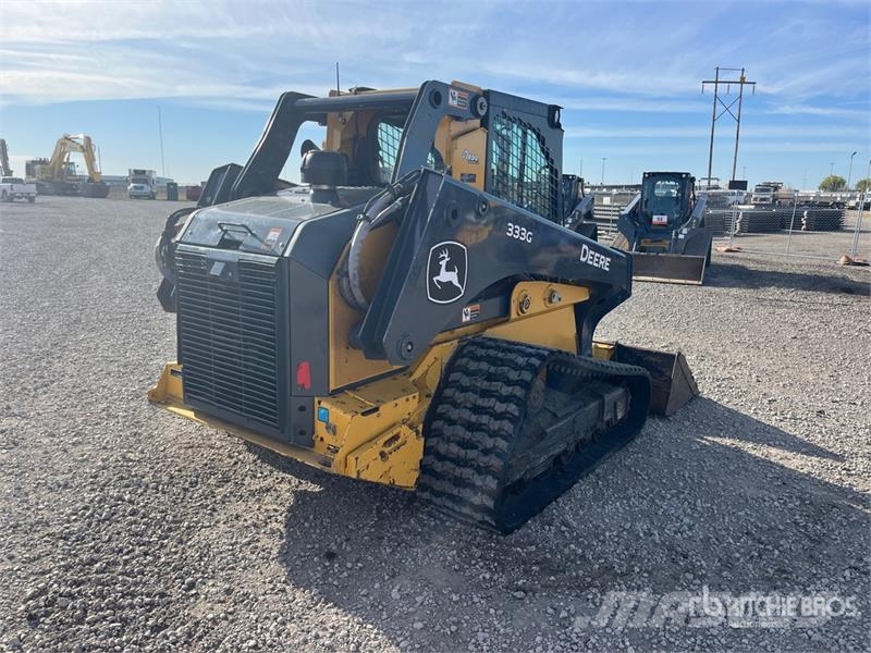 John Deere 333G Kompaktlader