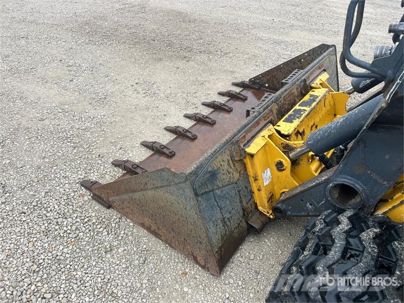 John Deere 333G Φορτωτάκια
