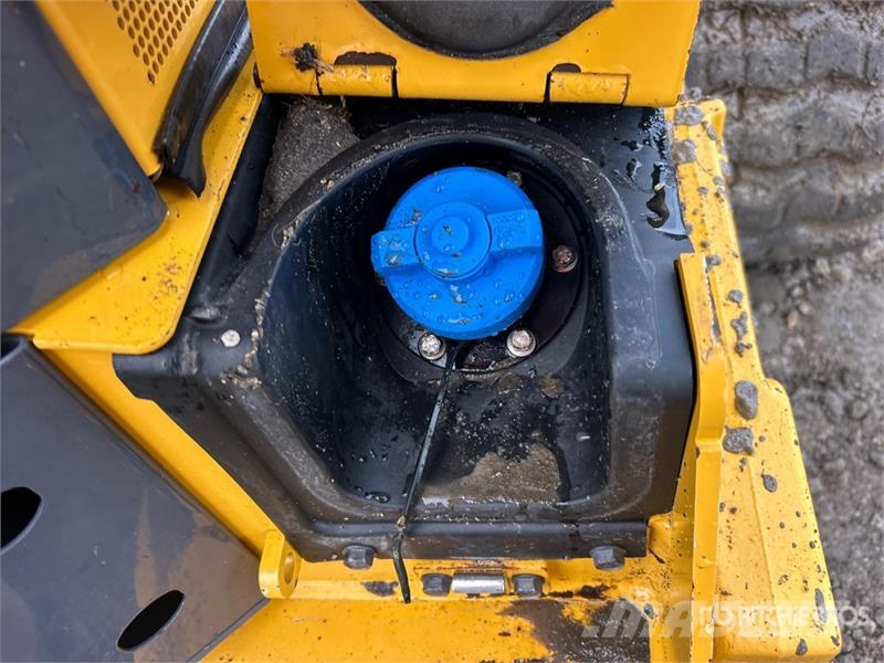 John Deere 333G Kompaktrakodók