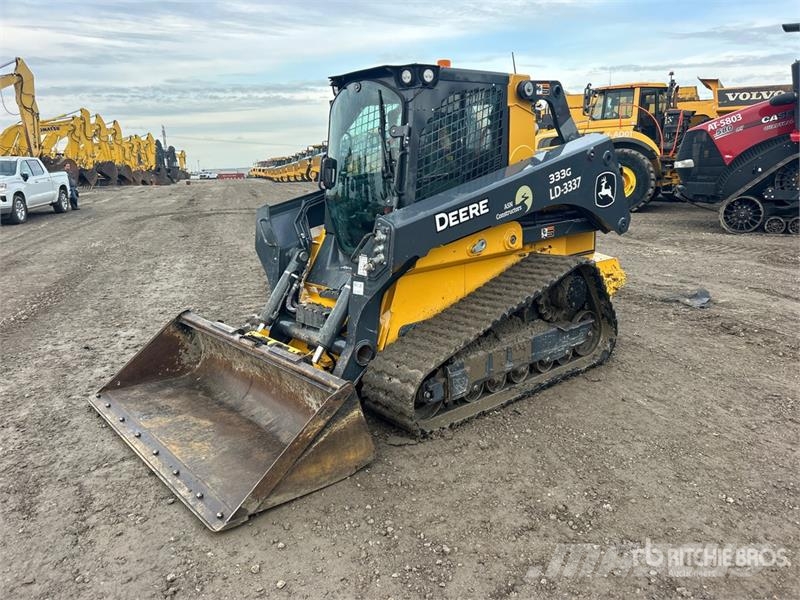 John Deere 333G Kompaktrakodók