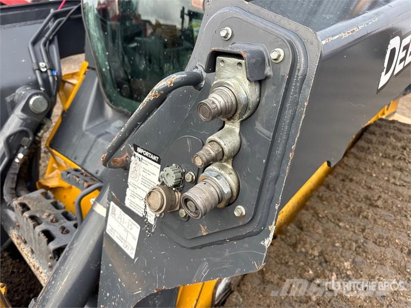 John Deere 333G スキッドステアローダー