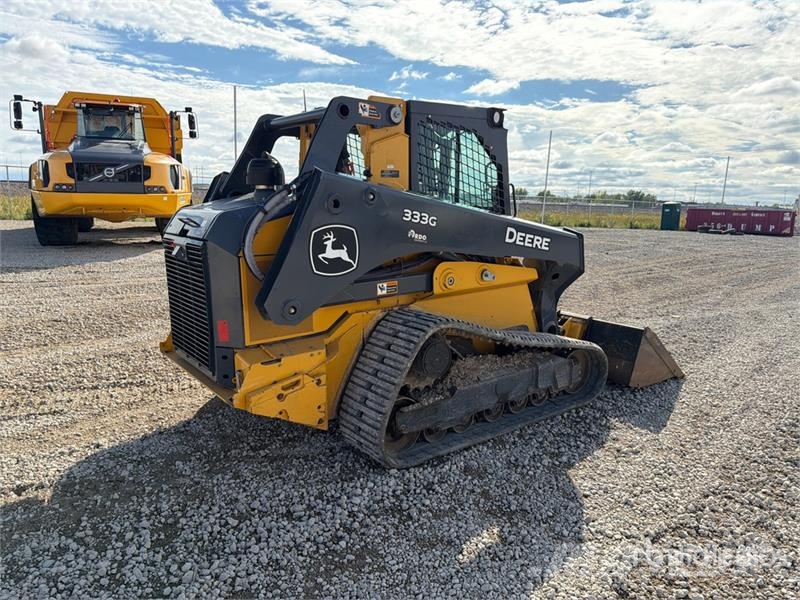 John Deere 333G لوادر انزلاقية التوجيه