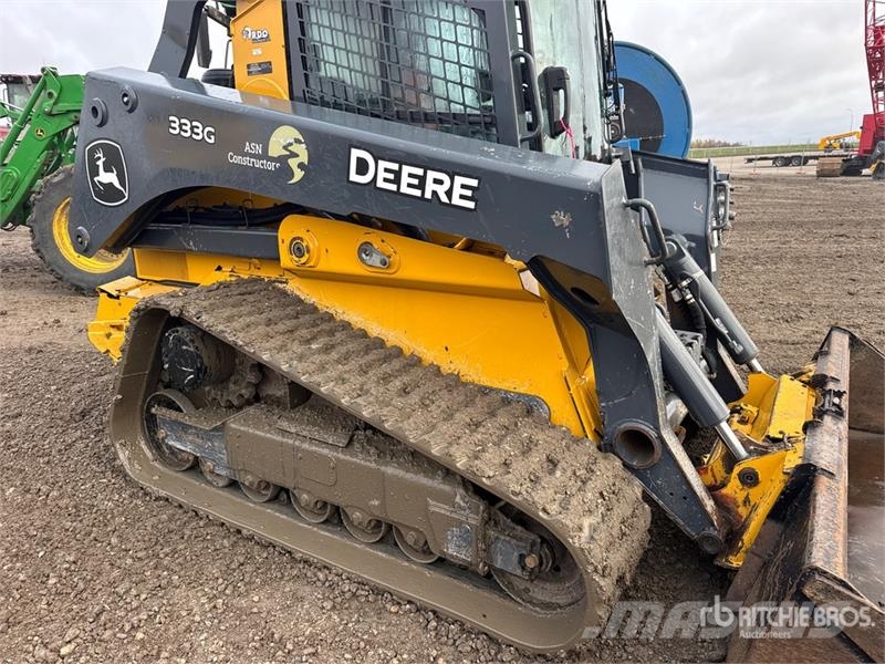 John Deere 333G スキッドステアローダー