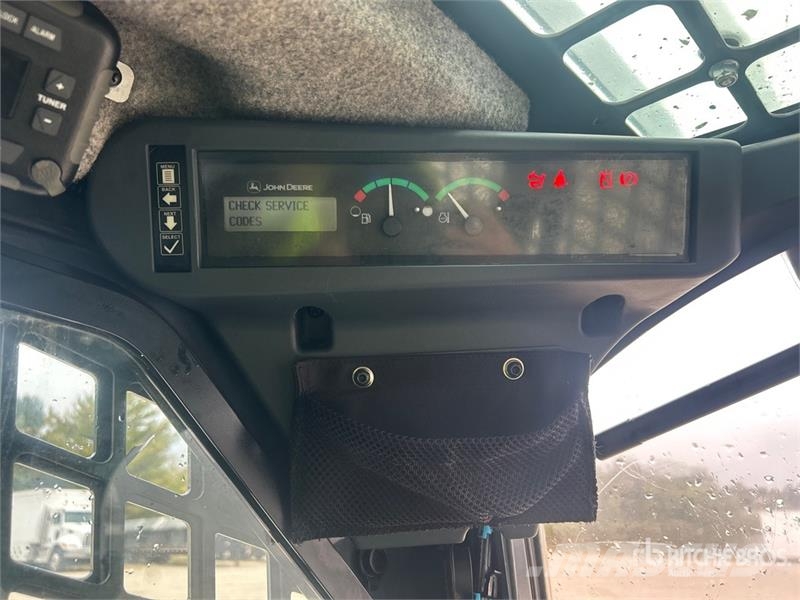John Deere 333G Φορτωτάκια