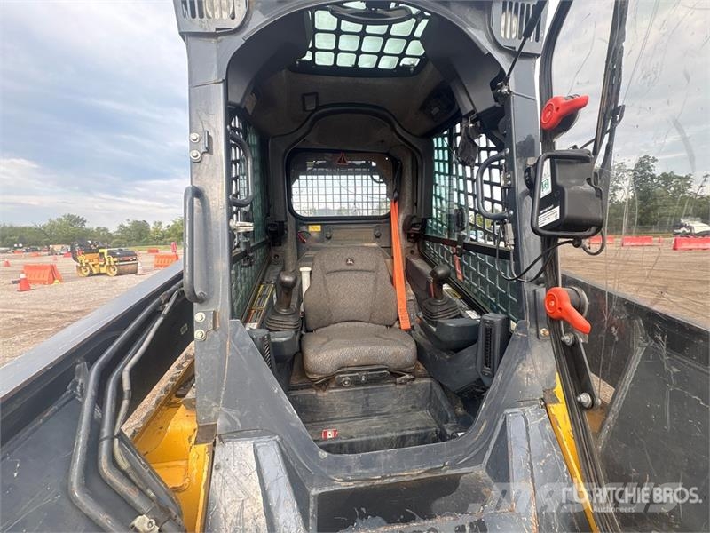 John Deere 333G Skid steer mini nakladalci