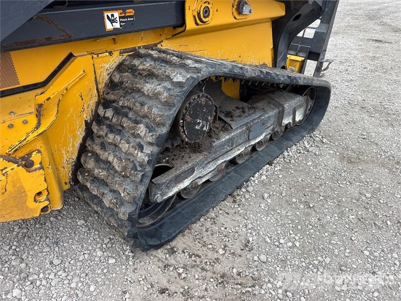 John Deere 333G Lietoti riteņu kompaktiekrāvēji