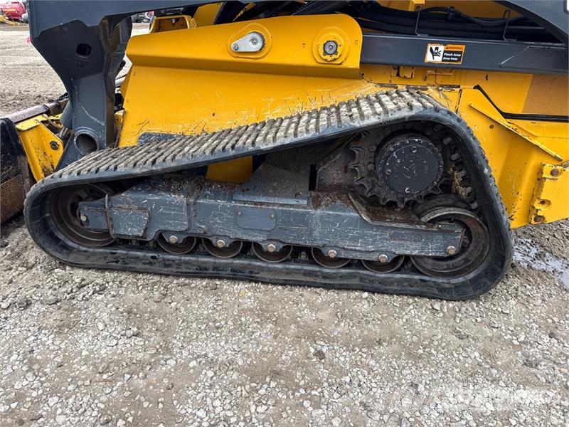 John Deere 333G Мини товарачи