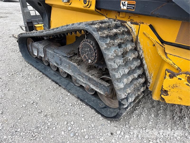 John Deere 333G Lietoti riteņu kompaktiekrāvēji