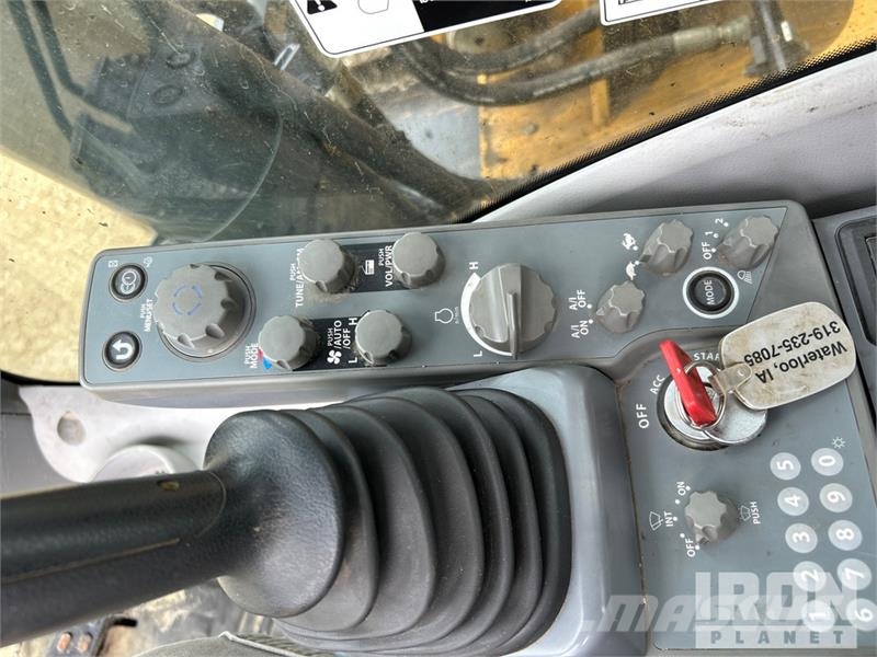 John Deere 350G LC Tracked Excavator Roomikekskavaatorid