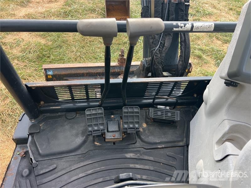 John Deere 35G Mini rýpadla < 7t