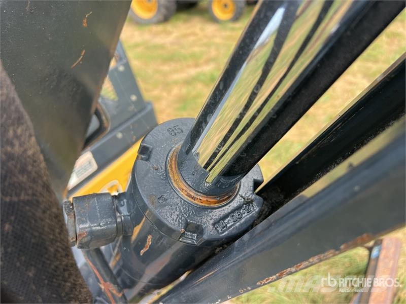John Deere 35G Mini rýpadla < 7t