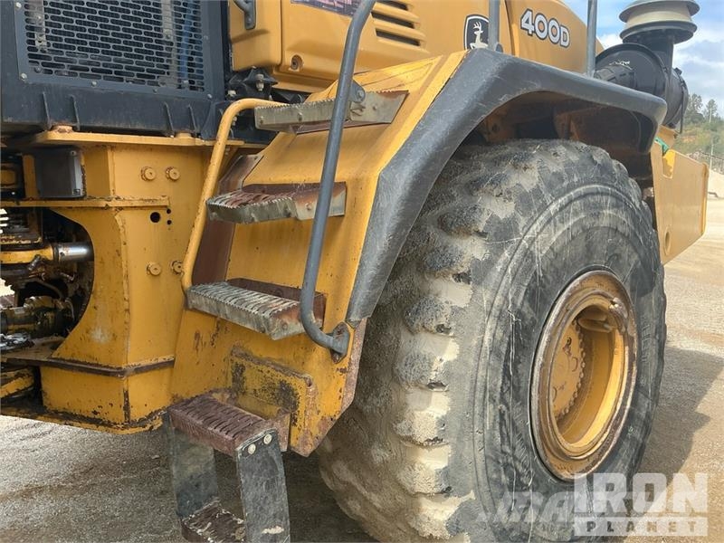 John Deere 400D Knik dumptrucks