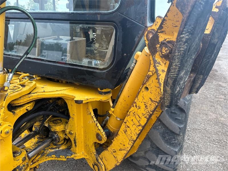 John Deere 410E Retroescavadoras