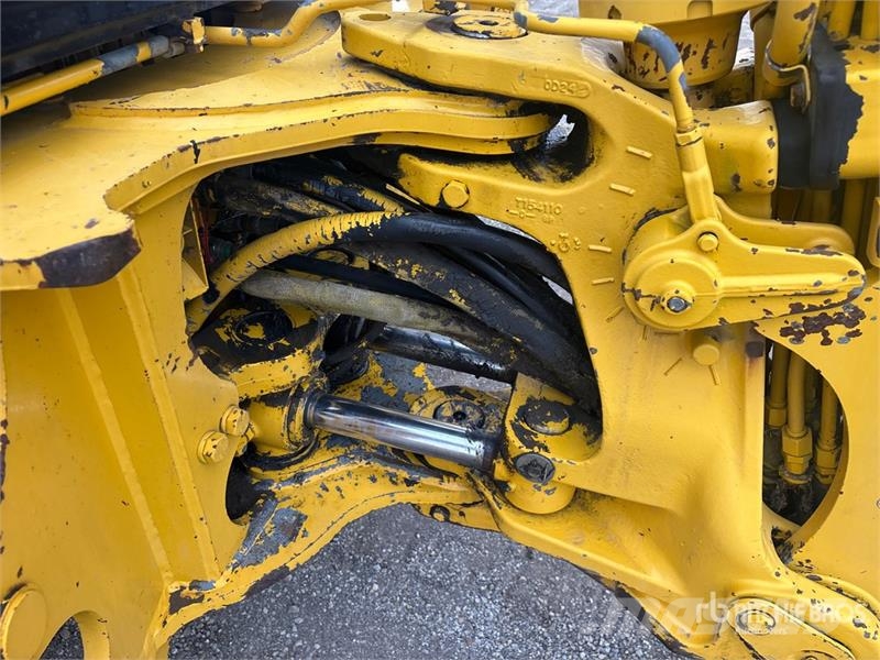 John Deere 410E Retroescavadoras