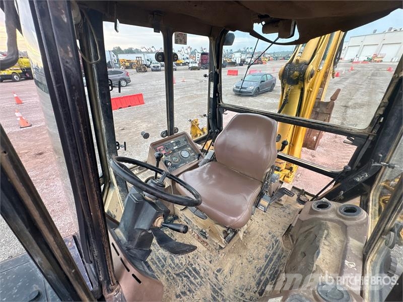 John Deere 410E Retroescavadoras