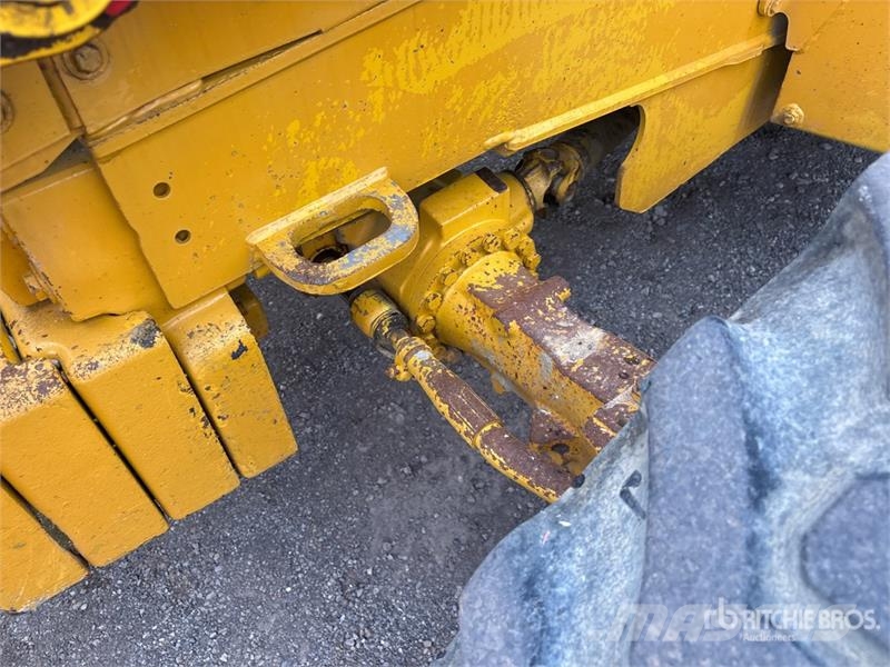 John Deere 410E Retroescavadoras