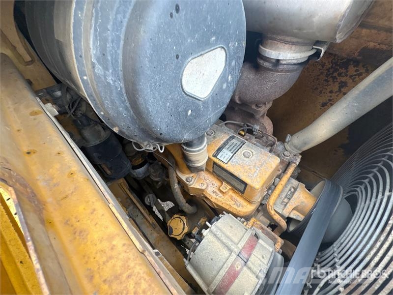 John Deere 410E Retroescavadoras
