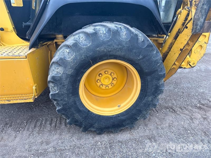 John Deere 410E Retroescavadoras