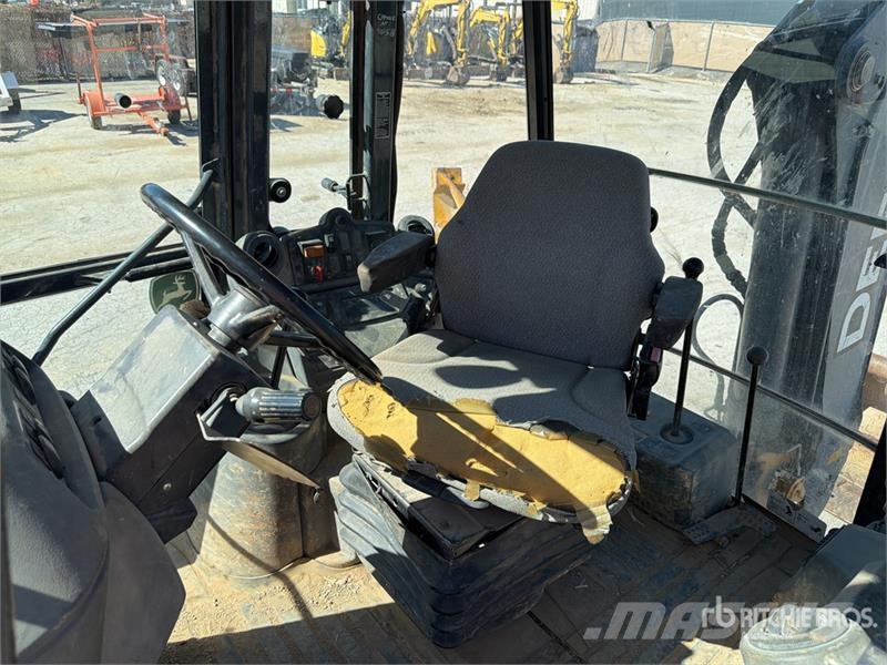 John Deere 410J Kazıcı yükleyiciler - beko loder