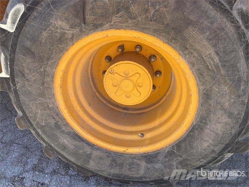 John Deere 410J Kazıcı yükleyiciler - beko loder