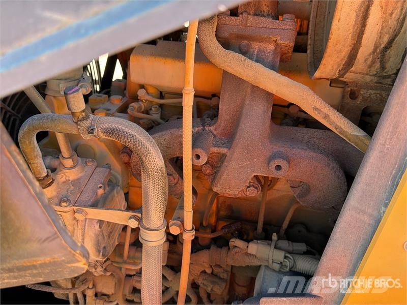 John Deere 410J Kazıcı yükleyiciler - beko loder