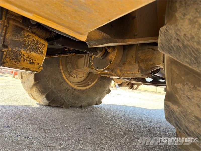 John Deere 410J Kazıcı yükleyiciler - beko loder