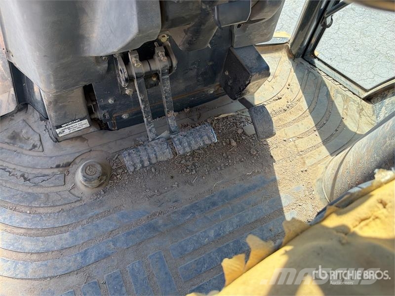 John Deere 410J Kazıcı yükleyiciler - beko loder