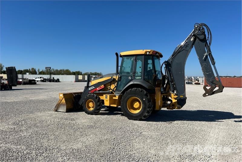 John Deere 410L Traktorgravere