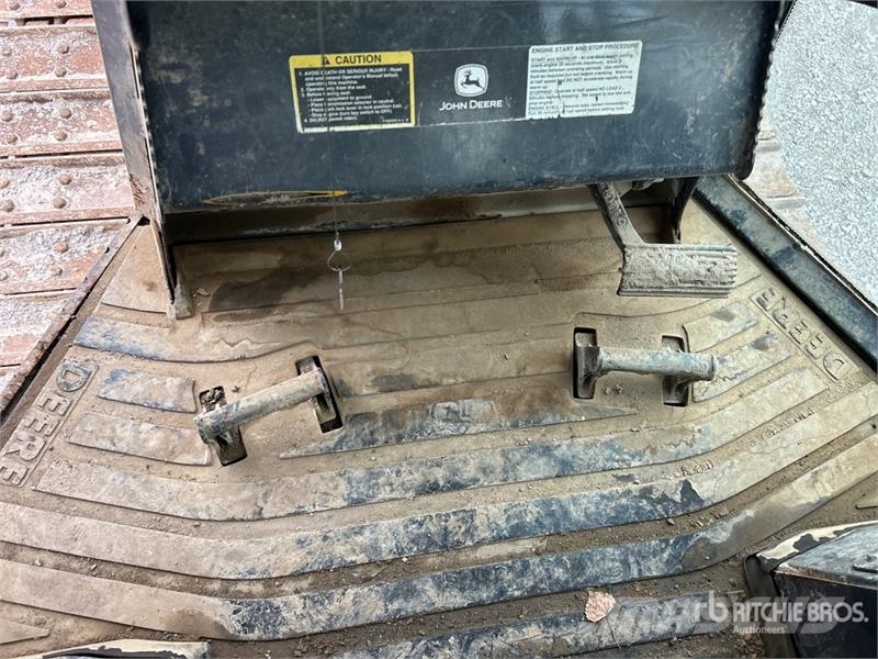 John Deere 450J Crawler Dozer Pásové dozéry