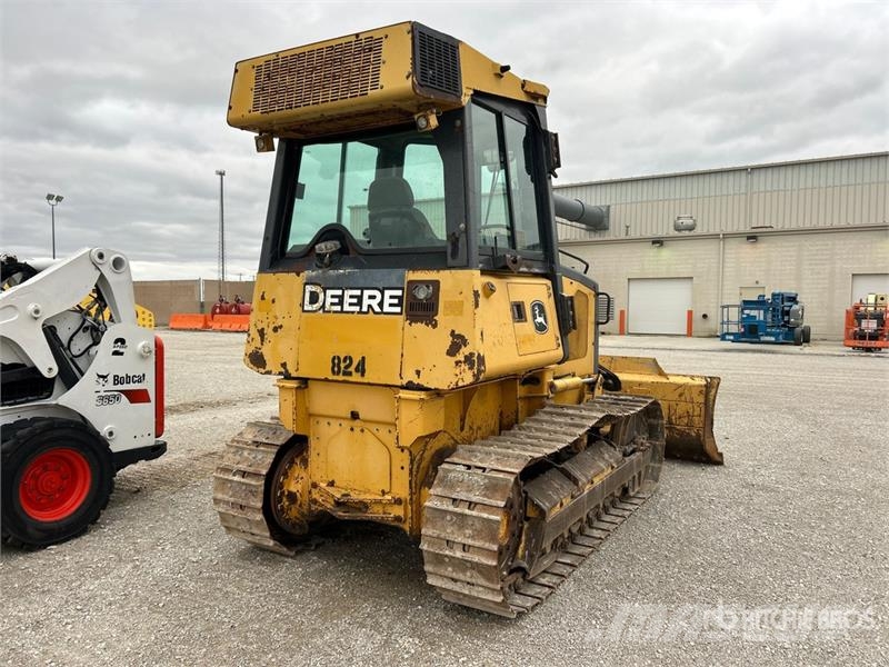 John Deere 450J Crawler Dozer Pásové dozéry