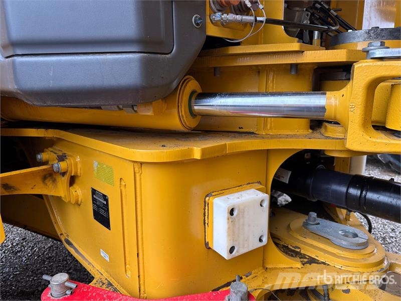 John Deere 460 P-Tier Camiões articulados