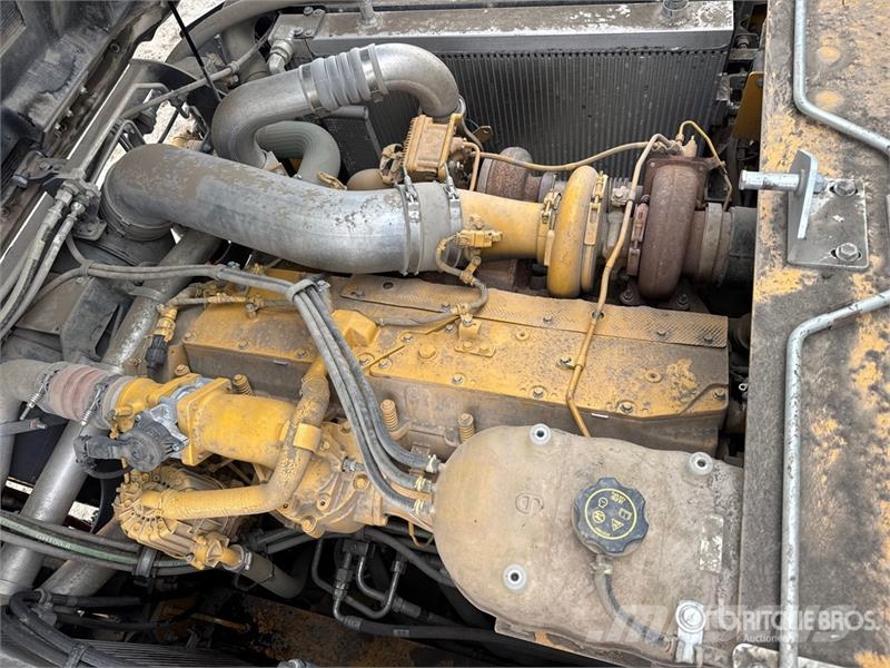 John Deere 460 P-Tier Artikulētie pašizgāzēji