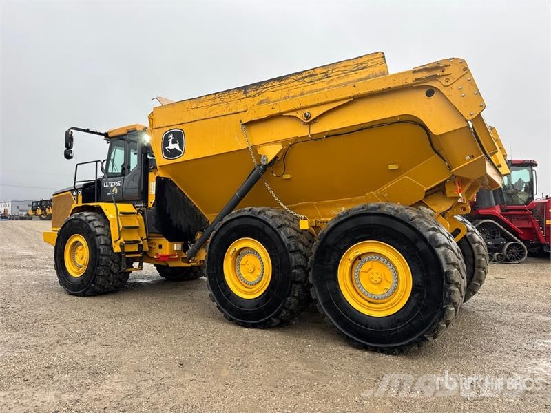 John Deere 460 P-Tier Articulated Haulers
