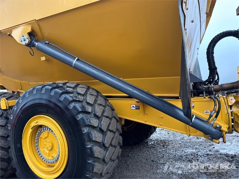 John Deere 460 P-Tier Articulated Haulers