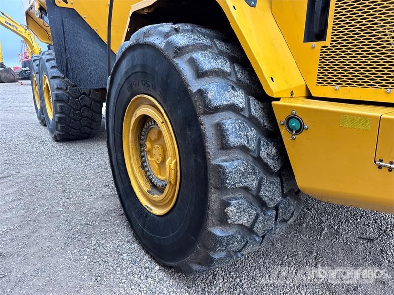 John Deere 460 P-Tier Articulated Haulers
