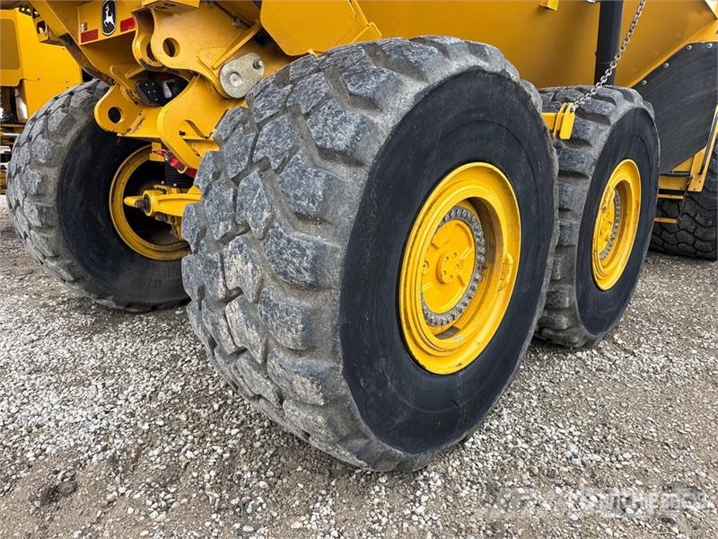 John Deere 460 P-Tier Camiões articulados