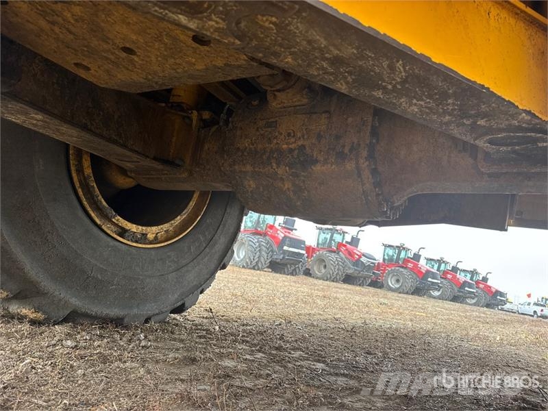 John Deere 460 P-Tier Dúmpers articulados