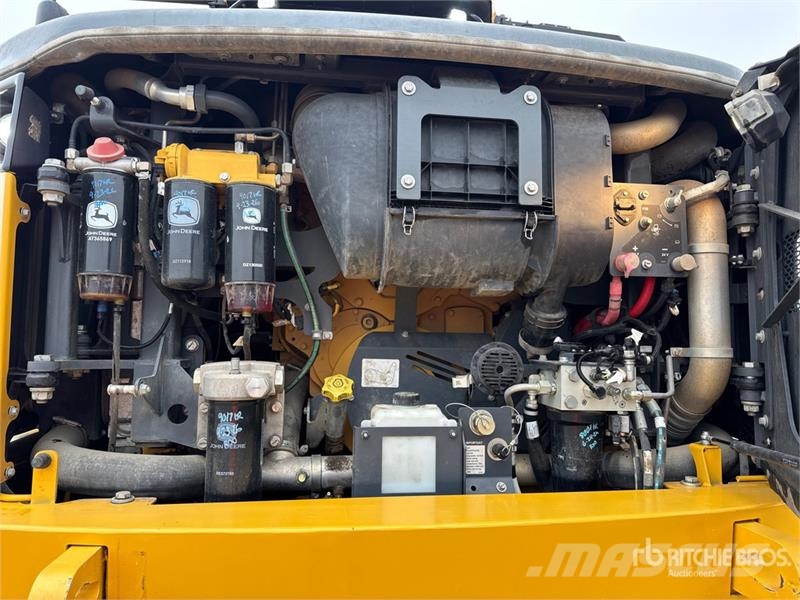 John Deere 460 P-Tier Artikulētie pašizgāzēji