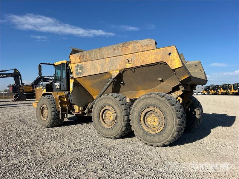 John Deere 460 P-Tier Articulated Haulers