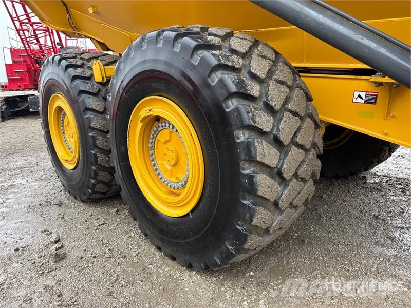 John Deere 460 P-Tier Articulated Haulers