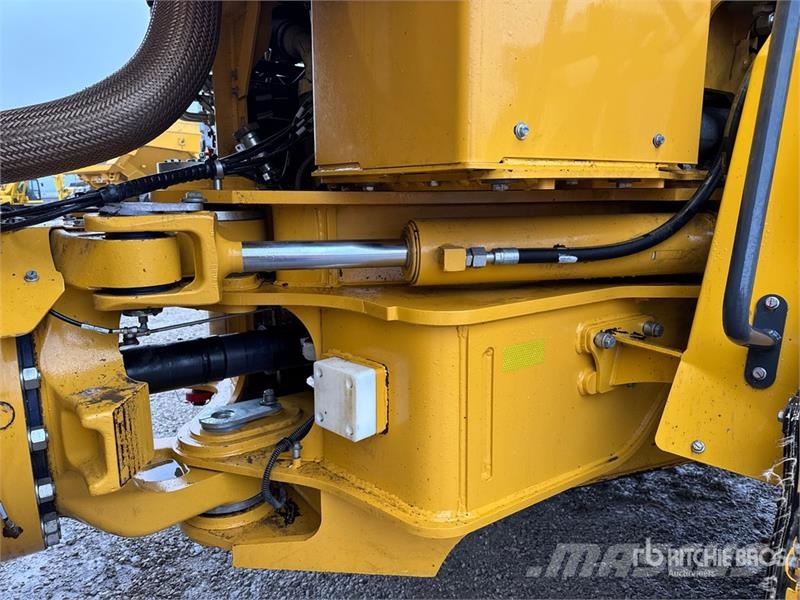 John Deere 460 P-Tier Articulated Haulers