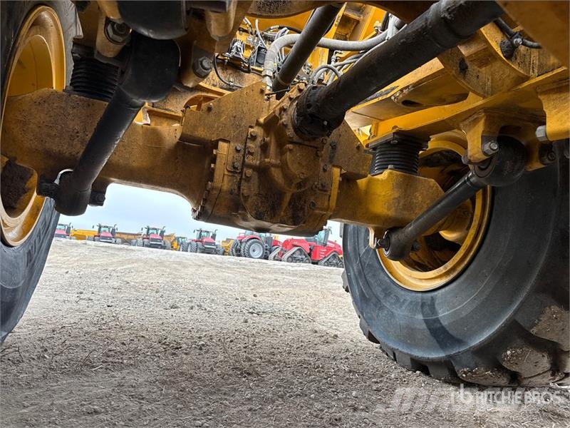 John Deere 460 P-Tier Artikulētie pašizgāzēji