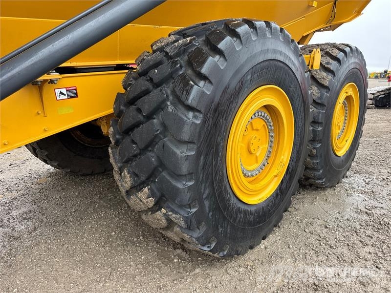John Deere 460 P-Tier Articulated Haulers