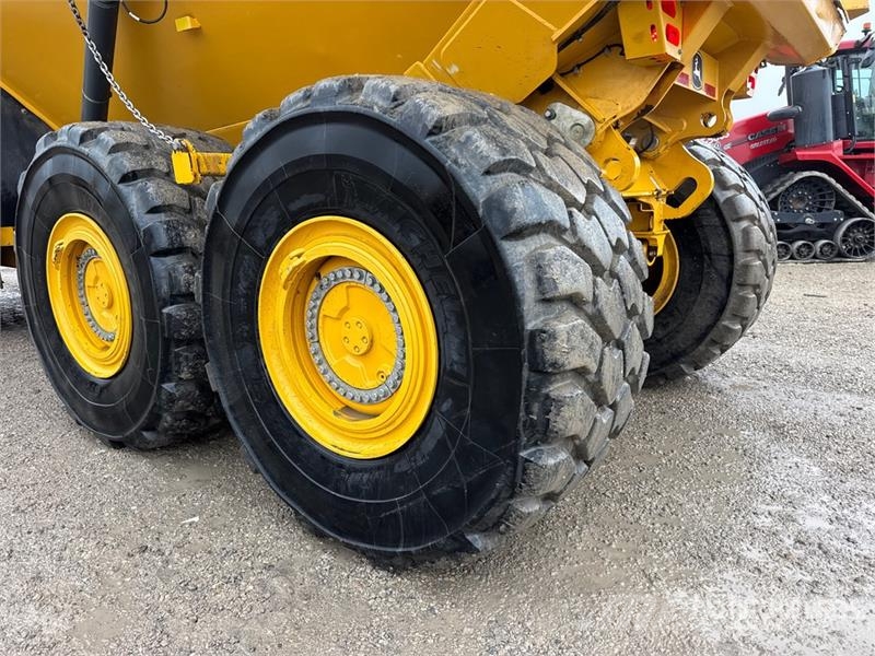 John Deere 460 P-Tier Articulated Haulers